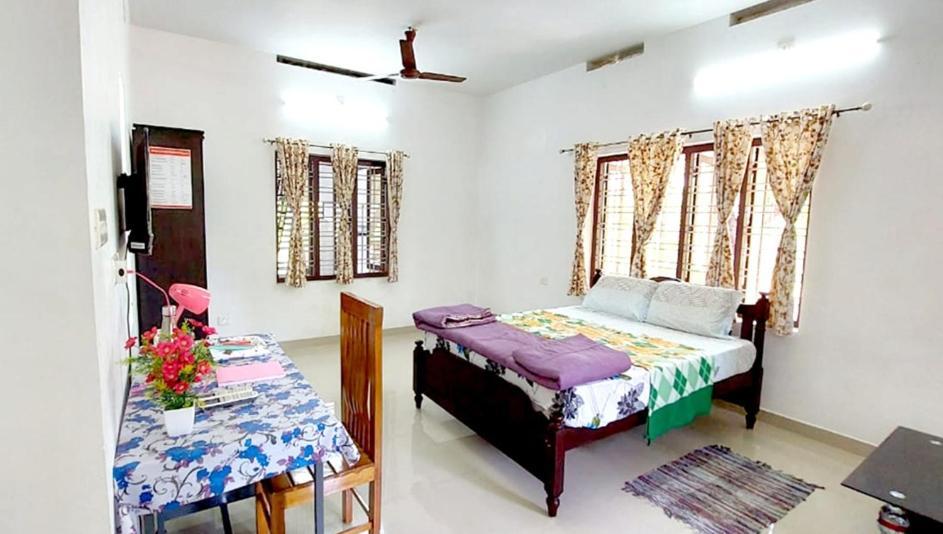 Brothers Home Stay Alappuzha Экстерьер фото